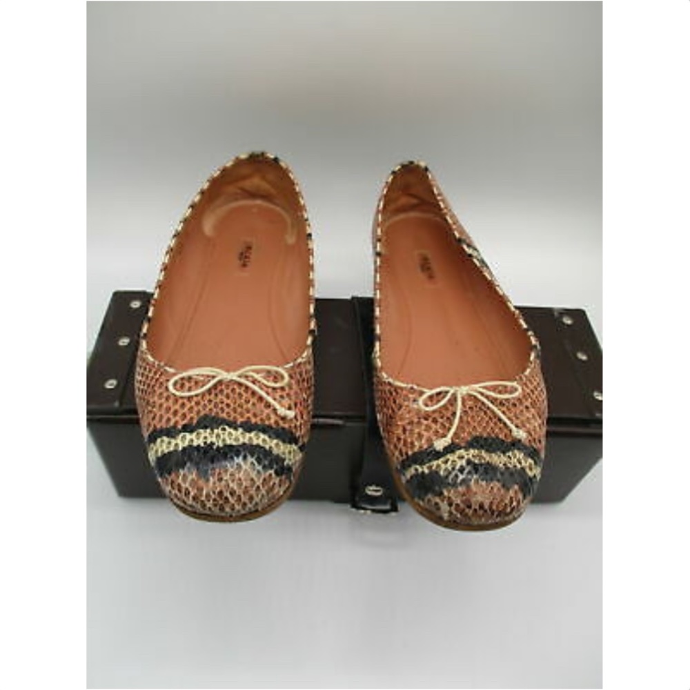 $945 Alaia Python Snakeskin Ballet Flats Sz 8 - image 2